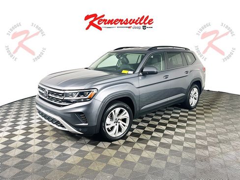 Used 2021 Volkswagen Atlas SE image 3