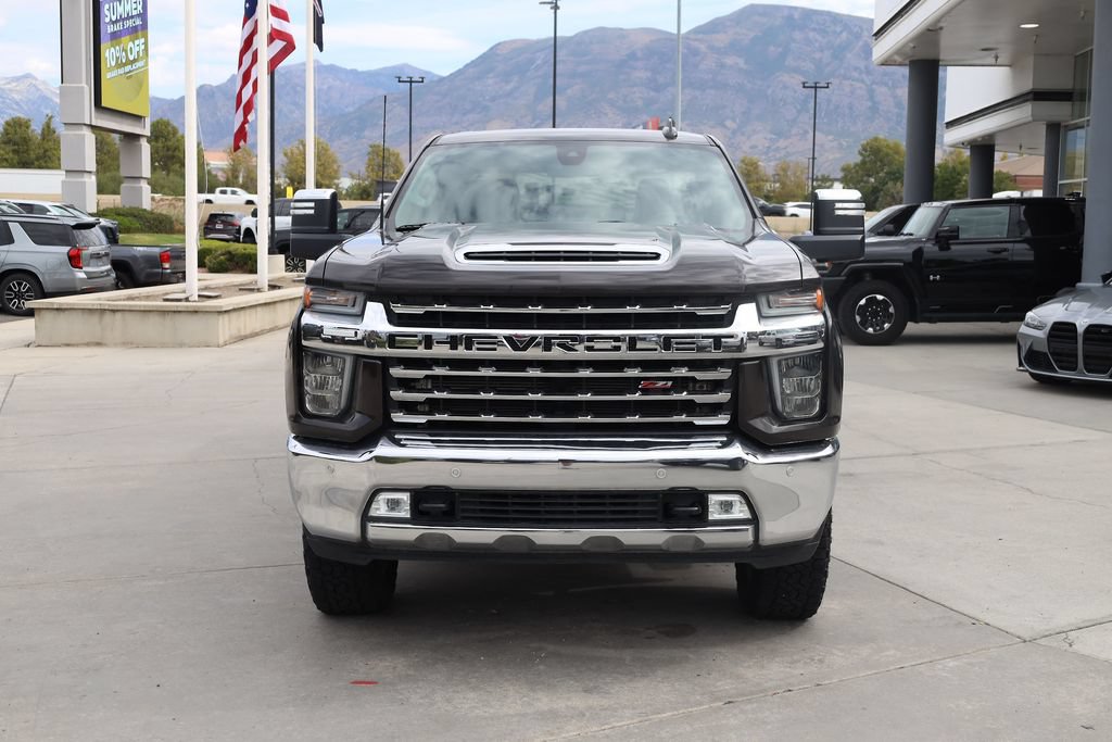 Used 2020 Chevrolet Silverado 3500 LTZ AWD/4WD image 9