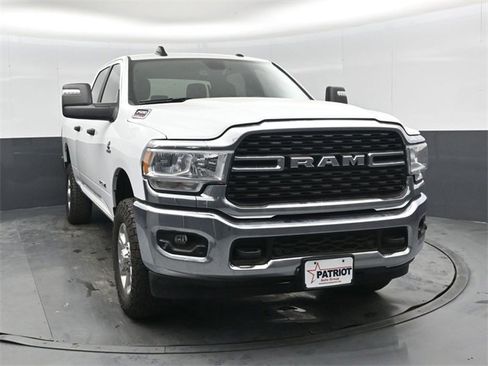 Used 2024 RAM 2500 Big Horn w/ Off Road Package image 10