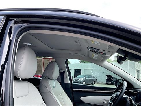 Used 2023 Hyundai Tucson SEL w/ Convenience Package FWD image 23