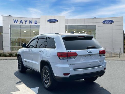 Used 2019 Jeep Grand Cherokee Limited AWD/4WD image 4