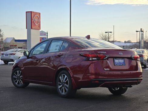 New 2025 Nissan Versa SV image 7