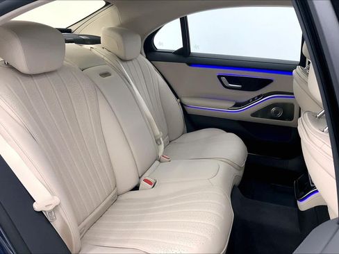 Used 2022 Mercedes-Benz S 500 4MATIC image 13