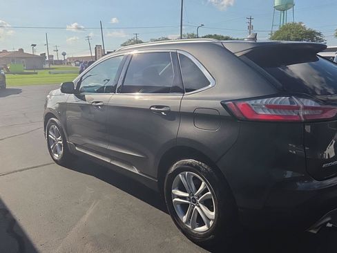 Used 2020 Ford Edge SEL w/ Cold Weather Package AWD/4WD image 5