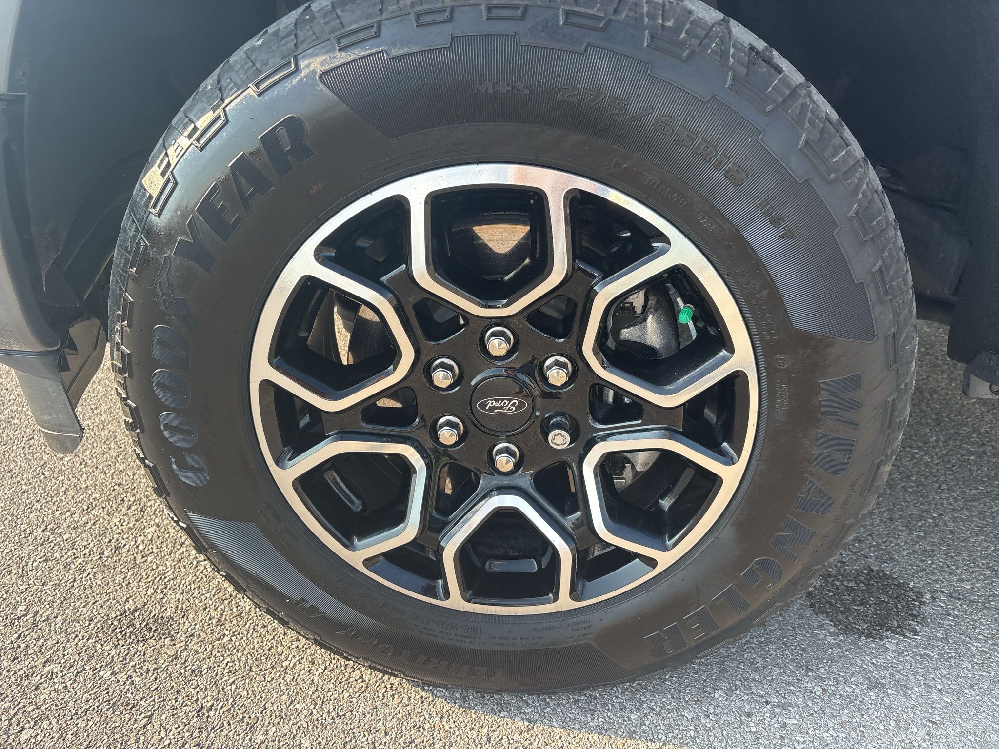 Used 2023 Ford F150 Lariat w/ Max Trailer Tow Package AWD/4WD image 37