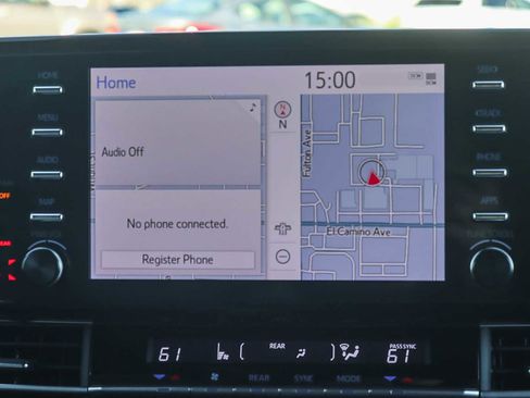 Used 2023 Toyota Sienna XSE image 13