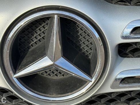 Used 2017 Mercedes-Benz GLS 450 4MATIC image 9