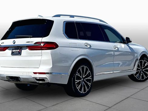 Used 2022 BMW X7 xDrive40i w/ Premium Package AWD/4WD image 12