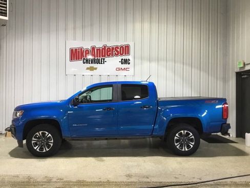 Used 2022 Chevrolet Colorado Z71 image 1