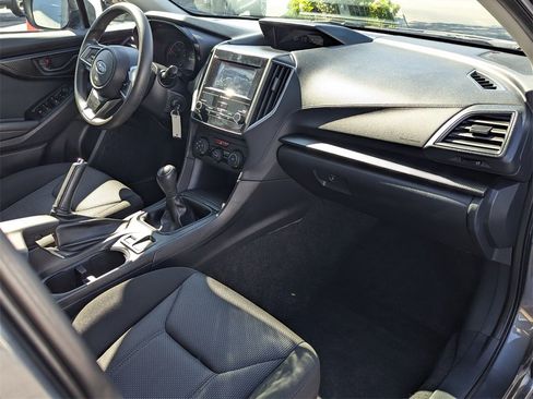 Used 2019 Subaru Impreza 2.0i image 22