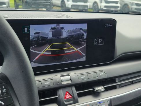 Certified 2025 Kia K4 FWD image 19
