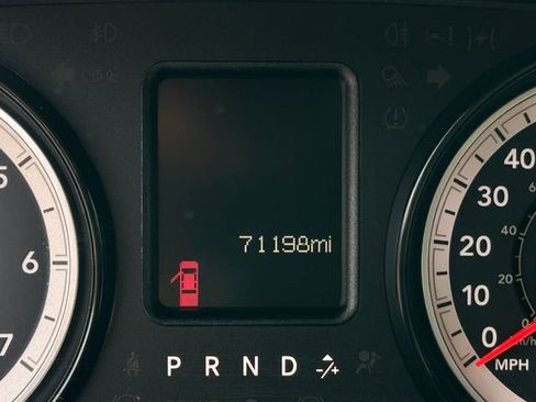 Used 2018 RAM 1500 Express image 22