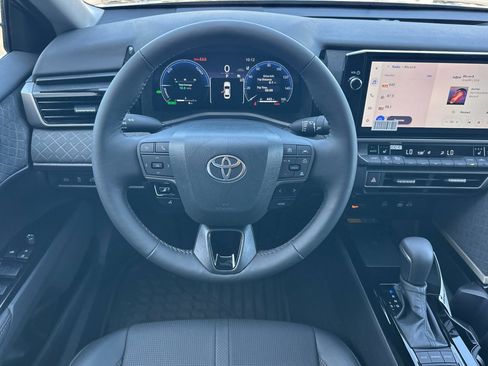 Certified 2026 Toyota Camry XLE FWD image 14