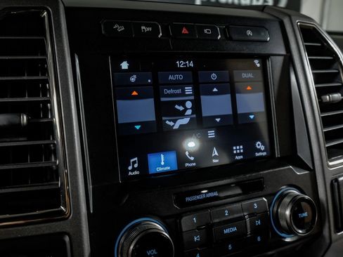 Used 2018 Ford F150 Raptor w/ Equipment Group 802A Luxury image 29