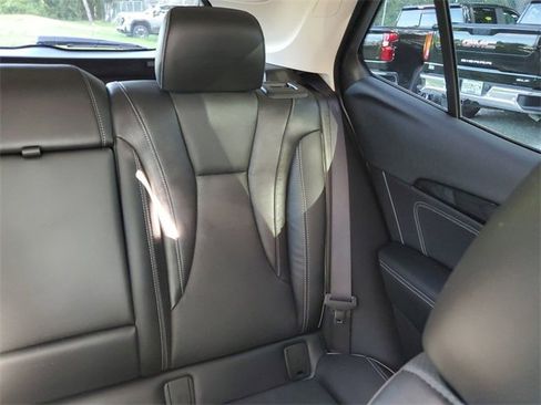 Used 2021 Buick Envision Essence image 14