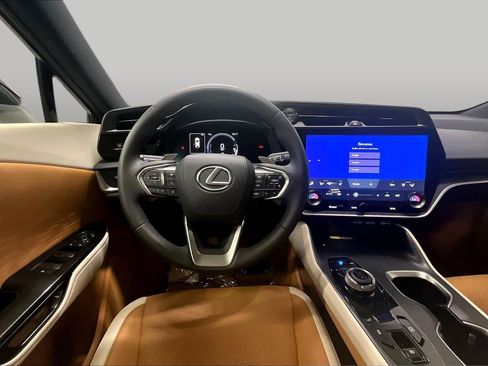 Used 2026 Lexus RZ 350e 2WD image 5