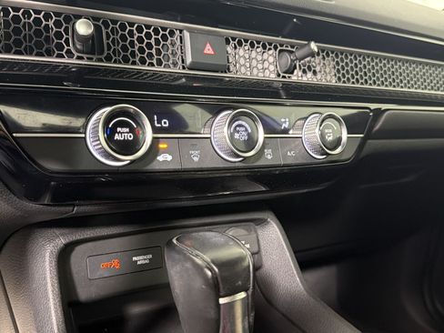 Used 2022 Honda Civic Sport image 15