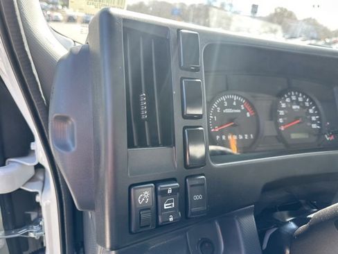 New 2024 Chevrolet Low Cab Forward image 25