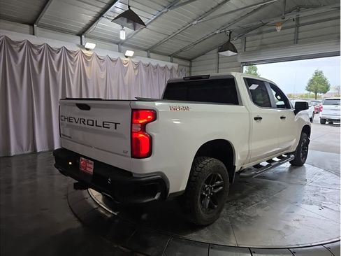 Used 2019 Chevrolet Silverado 1500 LT Trail Boss image 11