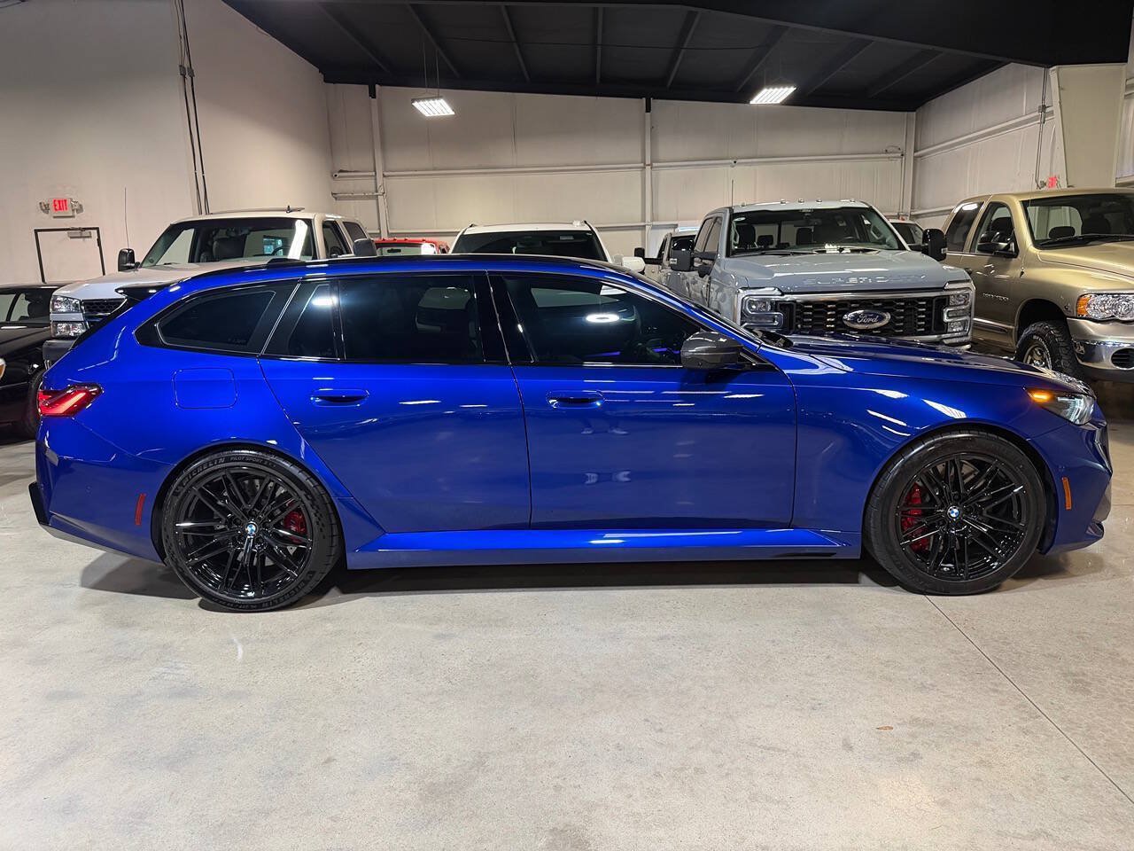 Used 2026 BMW M5 Touring AWD/4WD image 6