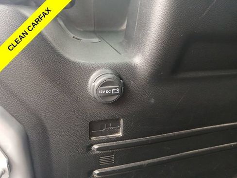 Certified 2022 Jeep Wrangler Unlimited Sahara w/ Cold Weather Group AWD/4WD image 11