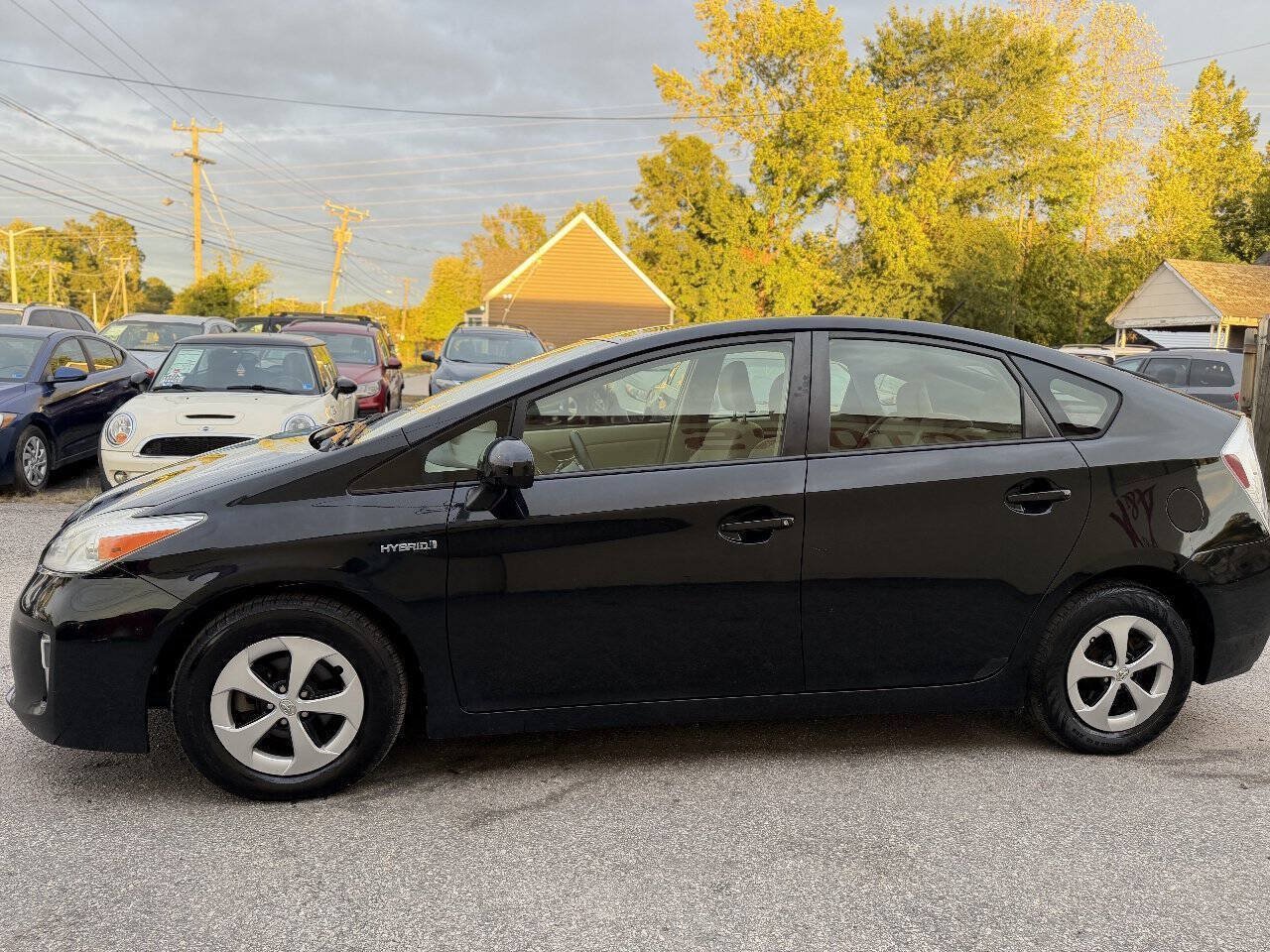 Used 2012 Toyota Prius Three FWD image 4
