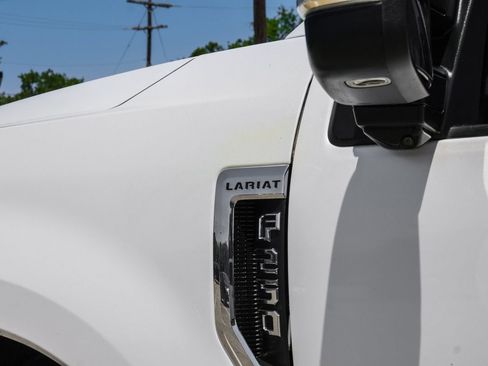 Used 2019 Ford F250 Lariat w/ Lariat Ultimate Package AWD/4WD image 54