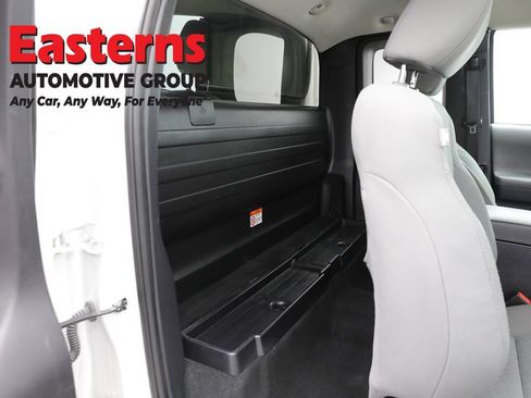 Used 2020 Toyota Tacoma SR RWD image 20