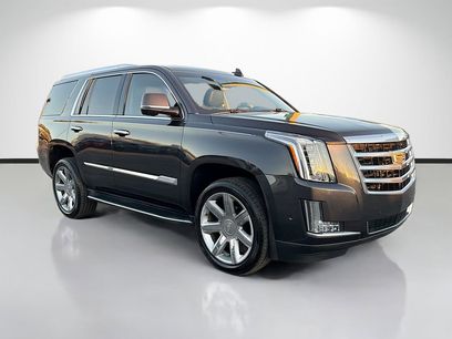 Used 2017 Cadillac Escalade Luxury