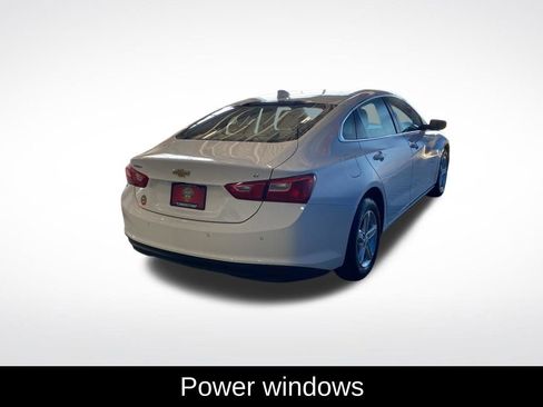 Used 2024 Chevrolet Malibu LT FWD image 17