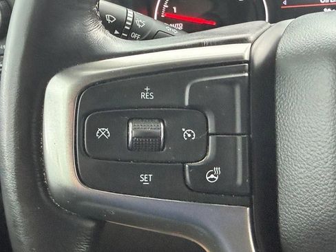 Used 2021 Chevrolet Silverado 1500 LT AWD/4WD image 18