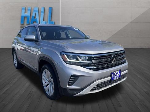 Certified 2023 Volkswagen Atlas Cross Sport SE w/ Panoramic Sunroof Package AWD/4WD image 8