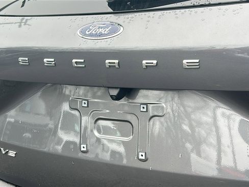 Used 2024 Ford Escape Active AWD/4WD image 8
