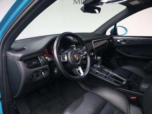 Used 2021 Porsche Macan GTS AWD/4WD image 15