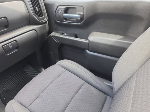 Used 2022 Chevrolet Silverado 1500 Custom RWD image 16
