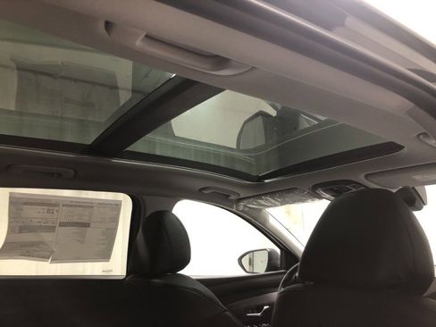 New 2026 Hyundai Tucson Limited image 13