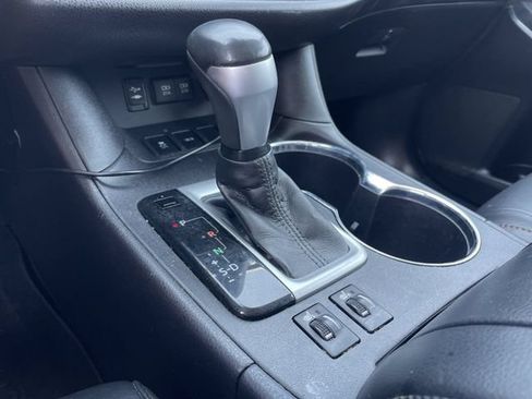 Used 2018 Toyota Highlander XLE FWD image 21