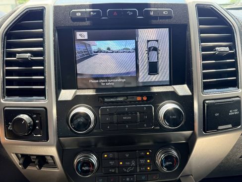 Used 2019 Ford F350 Platinum w/ Platinum Ultimate Package AWD/4WD image 29