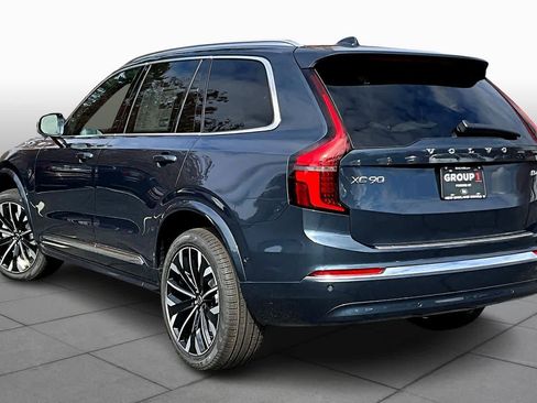 New 2026 Volvo XC90 B6 Ultra w/ Protection Package Premier image 3