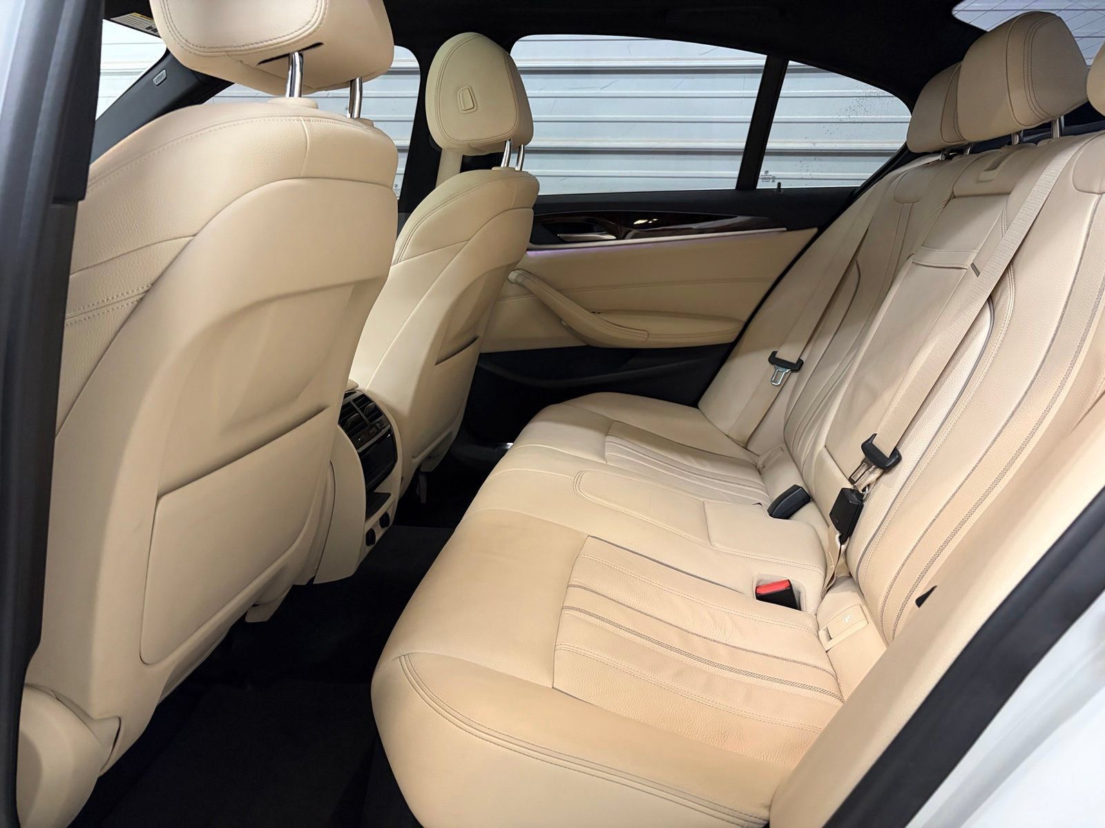 Used 2018 BMW 530i xDrive AWD/4WD image 21