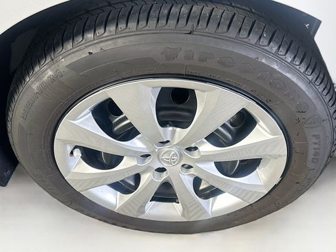 Used 2025 Toyota Corolla LE FWD image 11