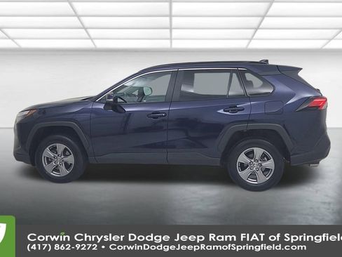 Used 2024 Toyota RAV4 XLE image 9