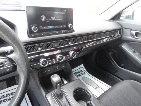 Used 2022 Honda Civic LX image 8
