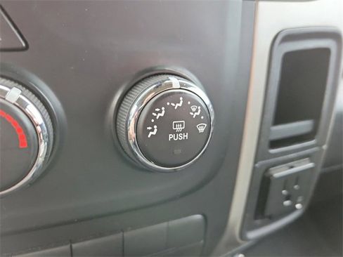 Used 2016 RAM 1500 Big Horn image 29