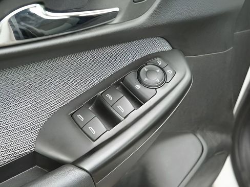 Used 2024 Chevrolet TrailBlazer LS w/ LS Confidence Package FWD image 6
