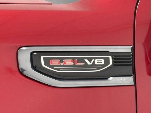 Used 2023 GMC Sierra 1500 AT4 w/ Technology Package image 8