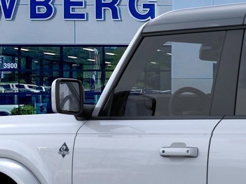 New 2025 Ford Bronco Outer Banks image 22
