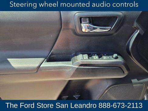 Used 2019 Toyota Tacoma TRD Sport w/ Technology Package RWD image 22