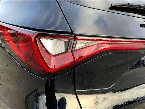 Used 2025 Acura MDX FWD image 43