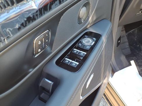 New 2026 Lincoln Nautilus Premier w/ Equipment Group 102A image 14